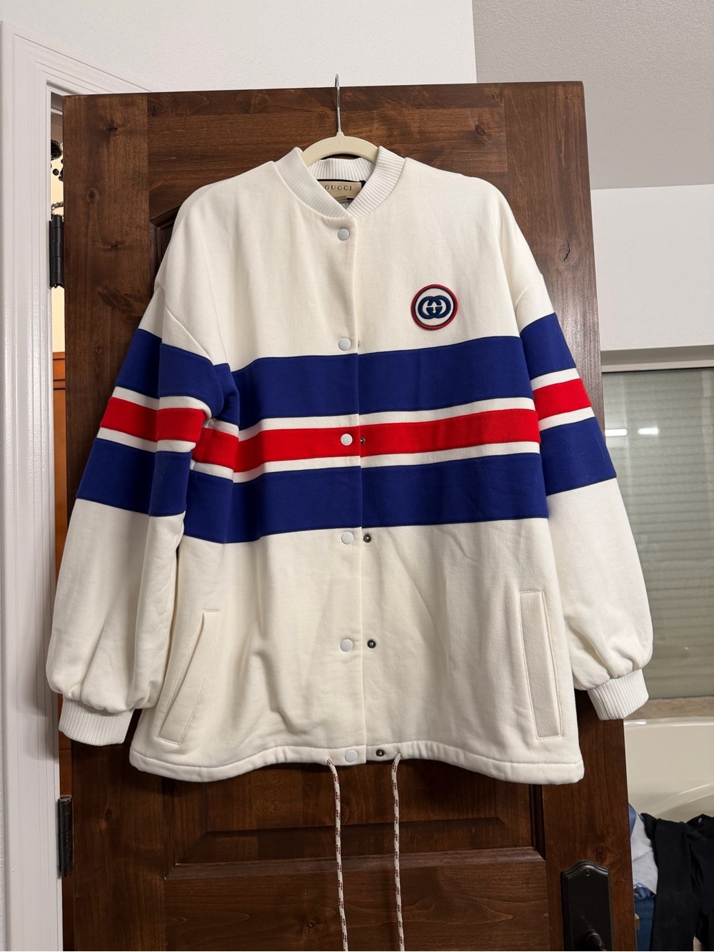 NWT Gucci White Bomber Jacket very soft cotton. Size L. Pristine condition.